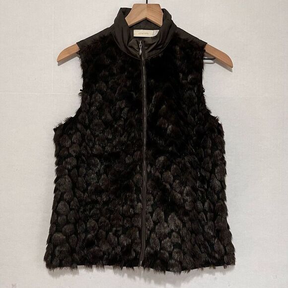 Chico's Jackets & Blazers - Chico’s Brown Faux Fur Vest   Sz 0 (XS)  EUC